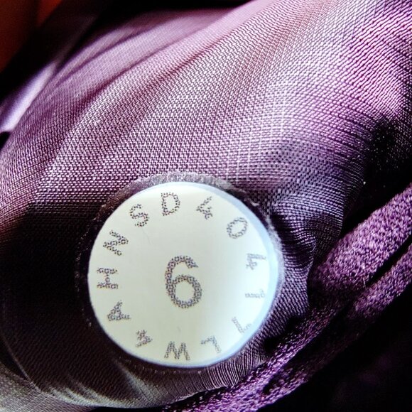 Lululemon Women's Plum Purple Down For A Run II Slim Full-Zip Puffer Vest Size 6 - Picture 4 of 7